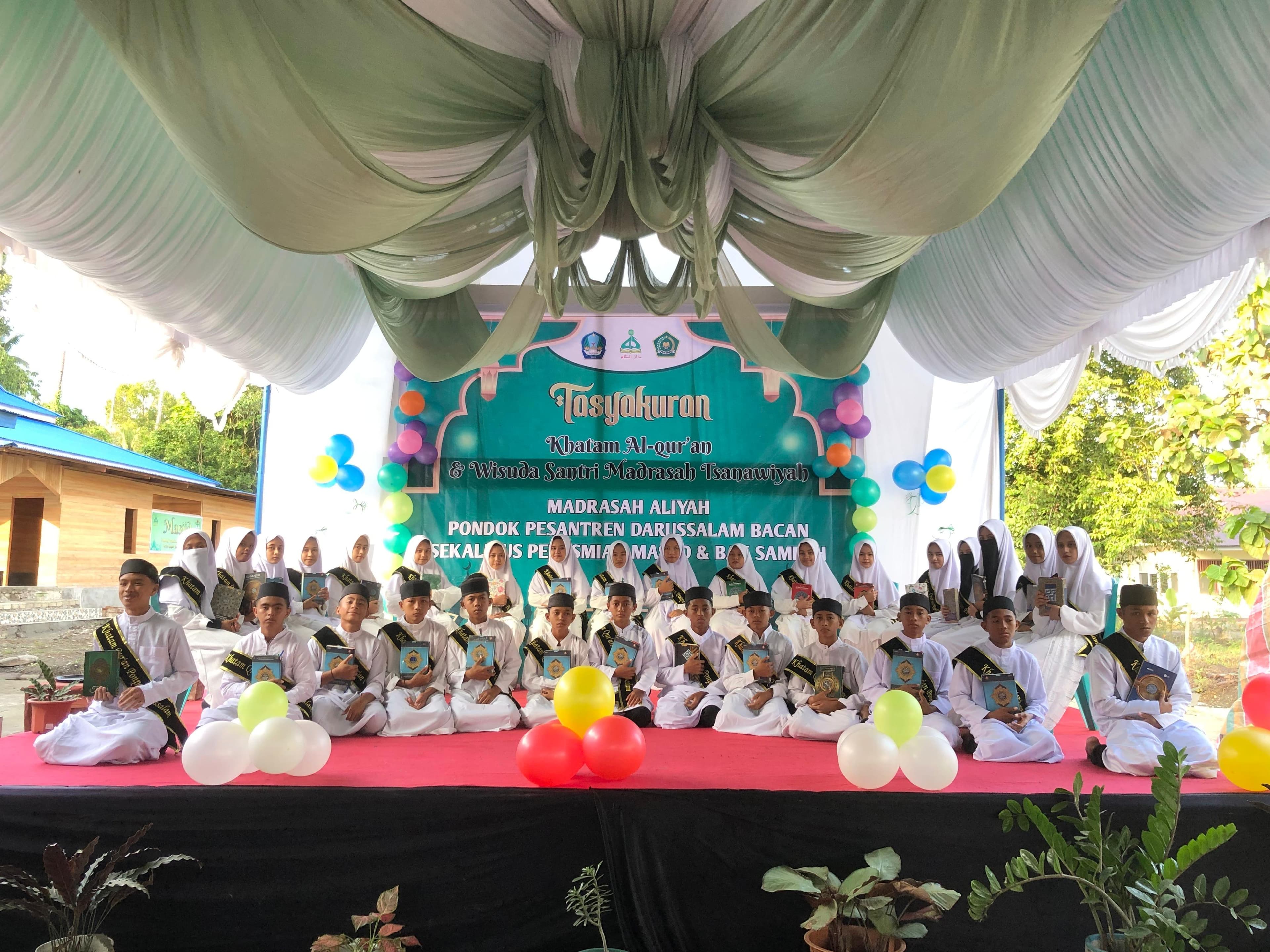 Kegiatan Pondok Pesantren Darussalam Bacan - Foto 1